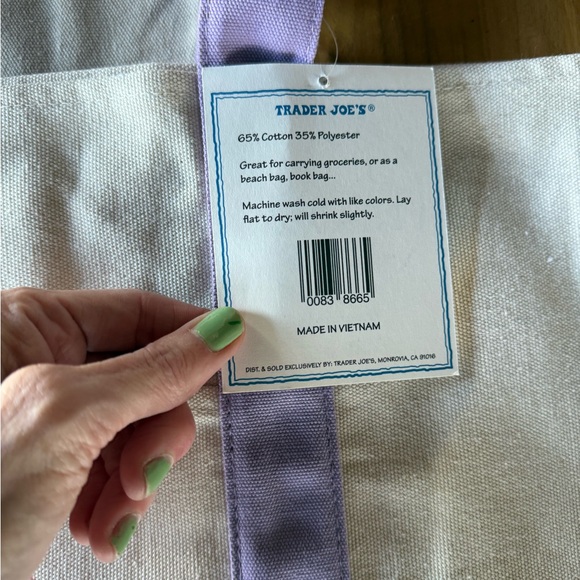 (2) LARGE Lavender 💜 Trader Joe’s Canvas Tote Bags 🎁 FREE Comfort Foods TJ Bag - Picture 13 of 15